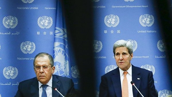 Лавров и Керри провели телефонный разговор по ситуации в мире - ảnh 1